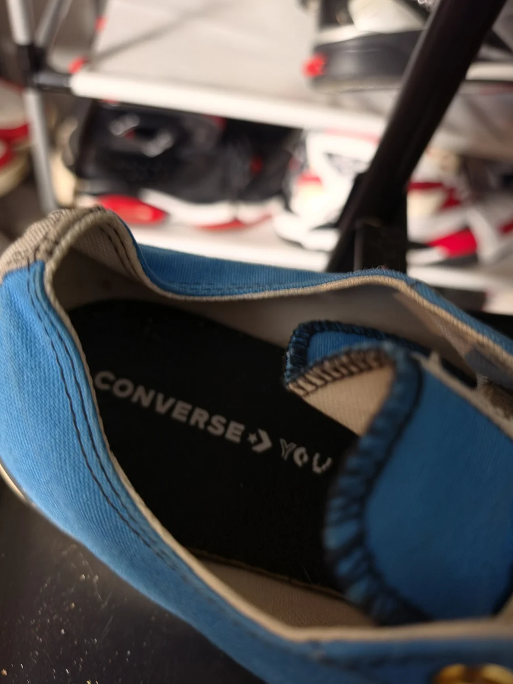 Converse low top